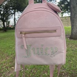 NWT Juicy Couture  Pink Diamond Big Spender Velour Backpack New with tags Viral backpack Straps are adjustable
