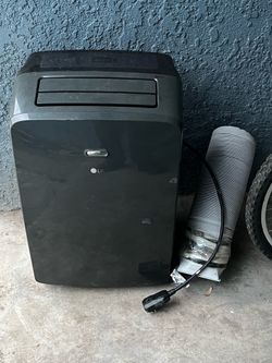 Lg air conditioner good condition
