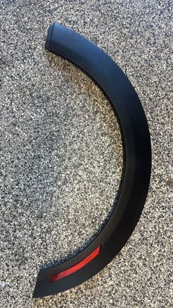 Mini Cooper Rear Left Wheel Arch With Red Indicator Light 