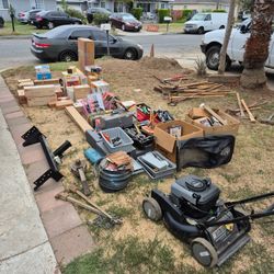 YARD SALE