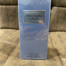 Perfume  Abercrombie 