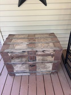 Vintage trunk