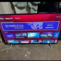 TCL 49" HD LED Roku Smart TV (49S305)