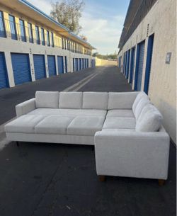 Thomasville Dillard Convertible Sleeper Sectional