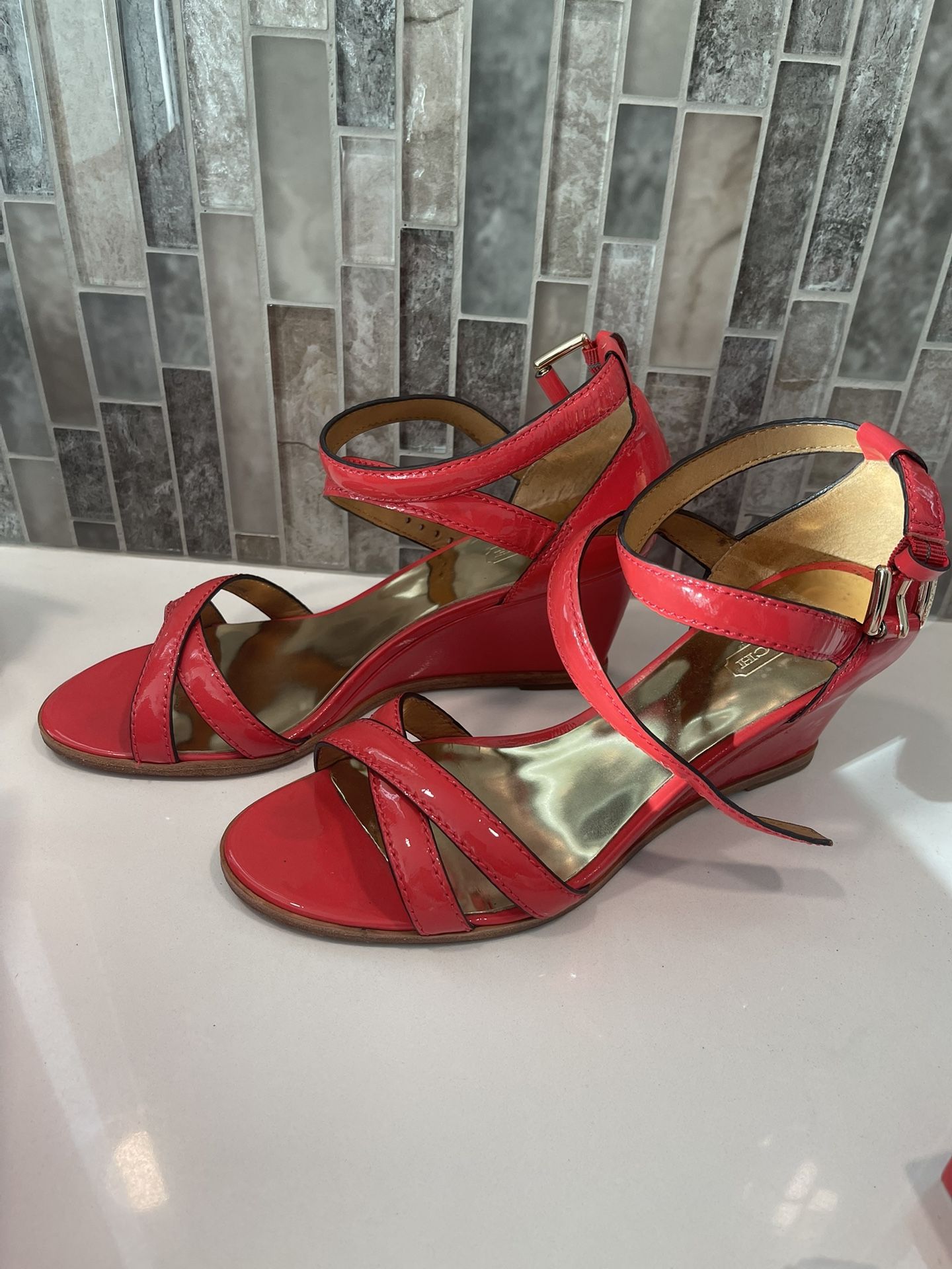 Coach Coretta Patent Hibiscus Peach Wedge Ankle Strap Sandal size 9
