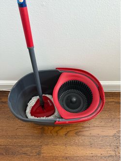 O-Cedar EasyWring Spin Mop and Bucket System: Portable, Non-Abrasive, Reusable, Extendable Handle