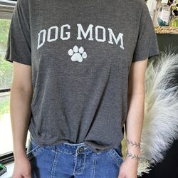 Dog Mom T-Shirt