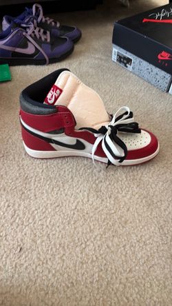 Nike Air Jordan 1 High Chicago Lost and Found