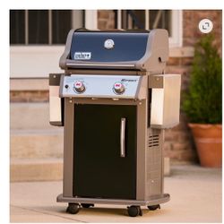 WEBER PROPANE GRILL W/Full Tank