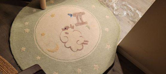 Round Pottery Barn Kids Wool Rug