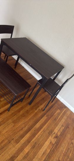 Dining set