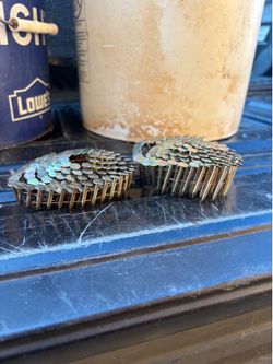 3/4” & 1-1/4” coil roofing nails