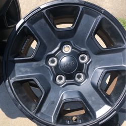 17” Jeep Wheels 4 Like New 