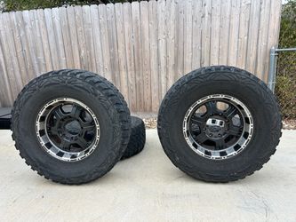 Set of Tires and Wheels
