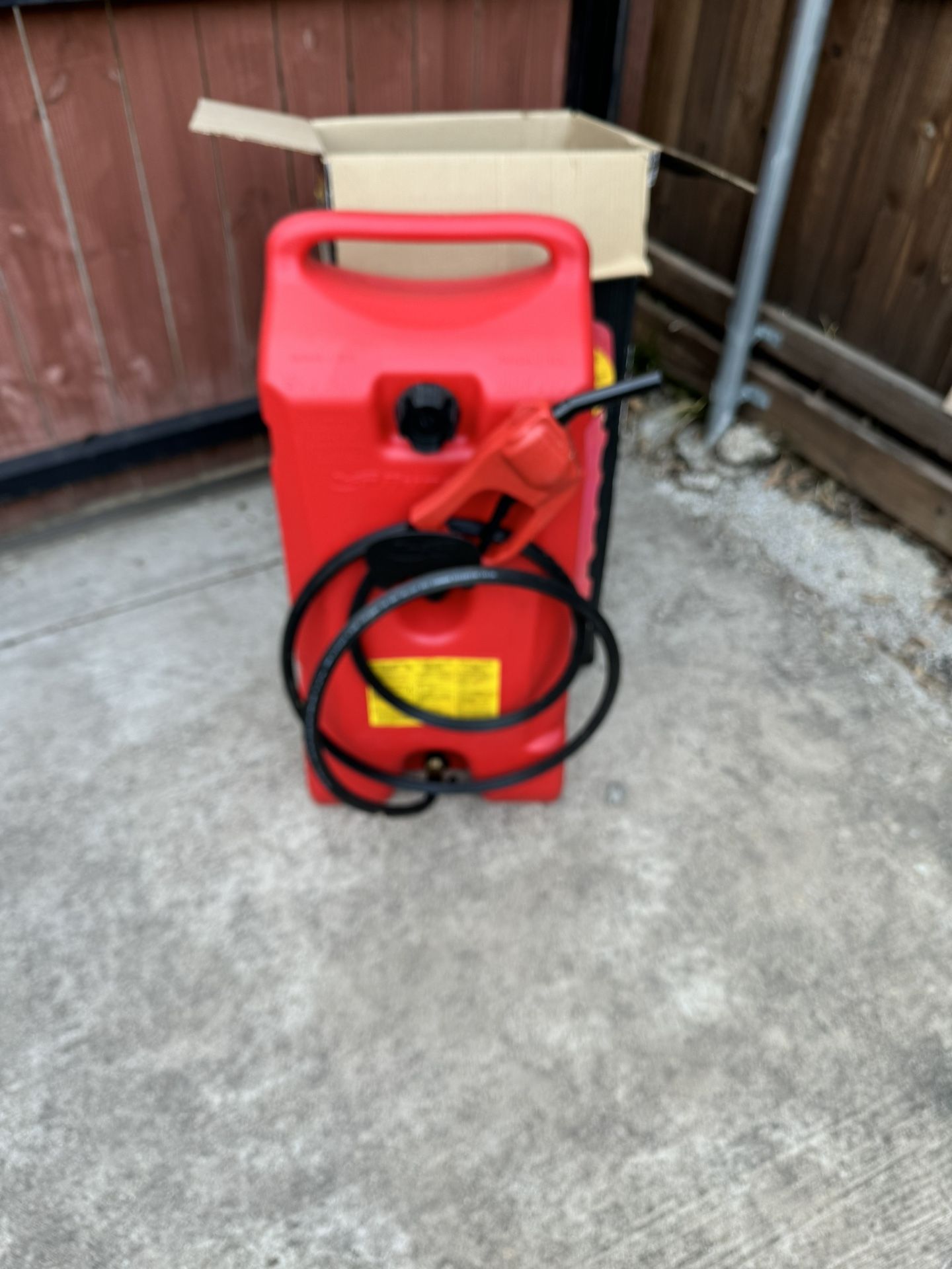 14 Gallon Gas Container
