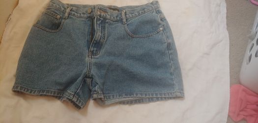 These Are A Size 13 Junior No Boundaries Denim Shorts