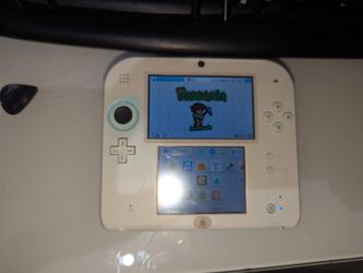 Nintendo 2DS (Comes With Game and Charger)