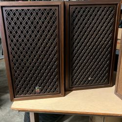 Vintage Sansui SP-2000 Speakers