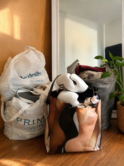 4 bags of top brands clothes