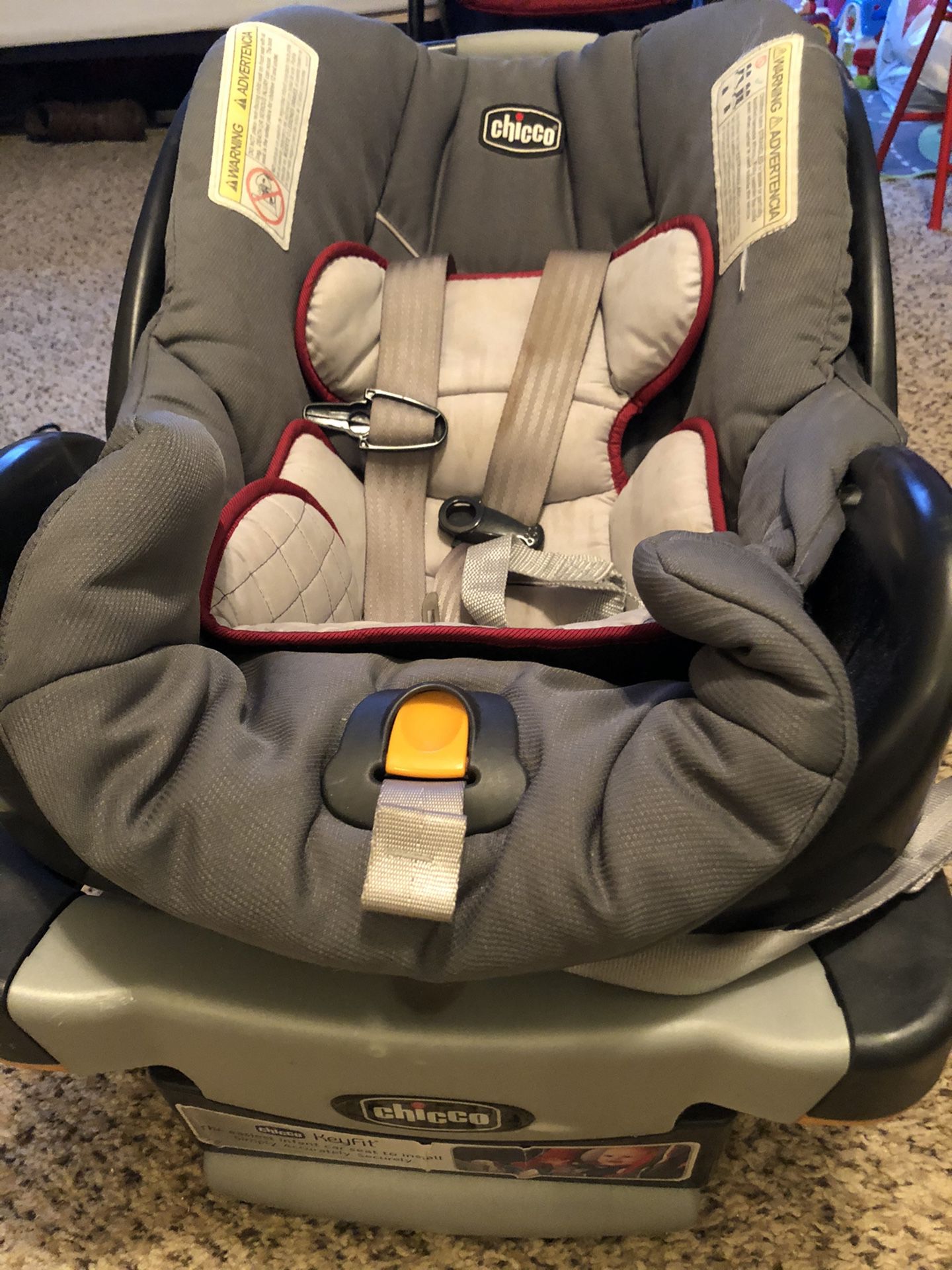 Chicco Infant car seat with base and stroller