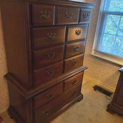 6 Drawer Chest On Chest Of Drawers By American Furniture Crew For Sale