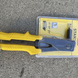 Stanley 10 in. Medium Duty Riveter