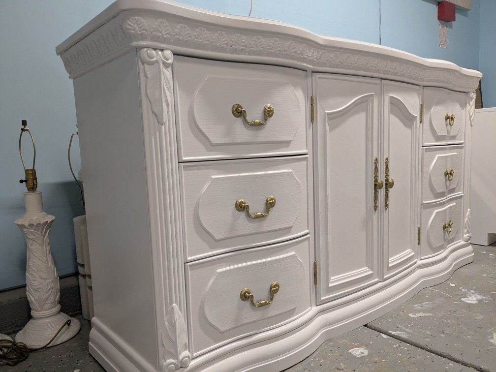 6 Drawer Dresser H35 L70 D19