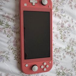 Pink Nintendo Switch 