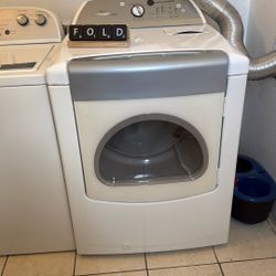 Whirl Pool Washer And Dryer 