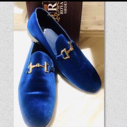 - [x] Royal Blue Velvet Horsebit Smoking Loafer Royal Blue Size 8 