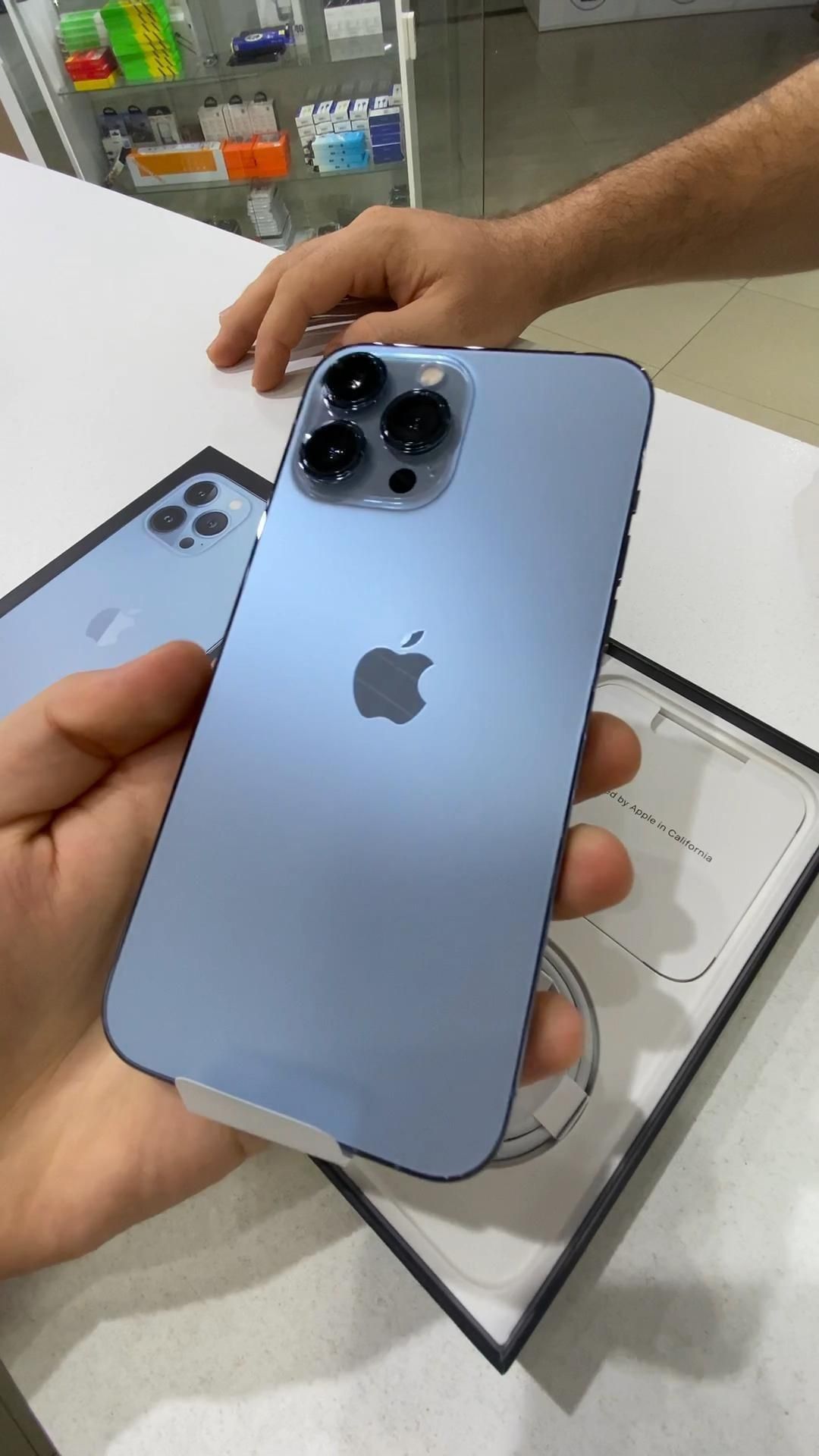 iPhone 13 Pro Max 512gb Brand New Available