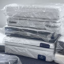 Mattress Clear out!! $10 Down Take Now!! Financing Deals!
