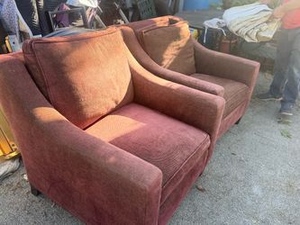2 Sofas