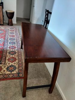 Decorative table