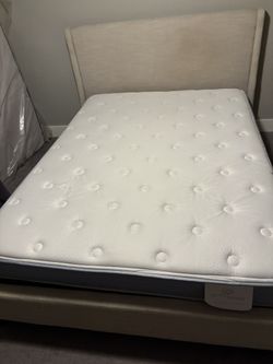 Queen Mattress