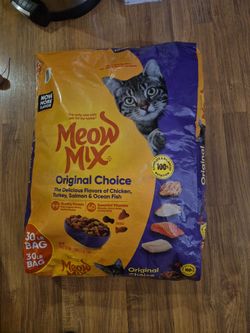 Meow mix 30 lbs