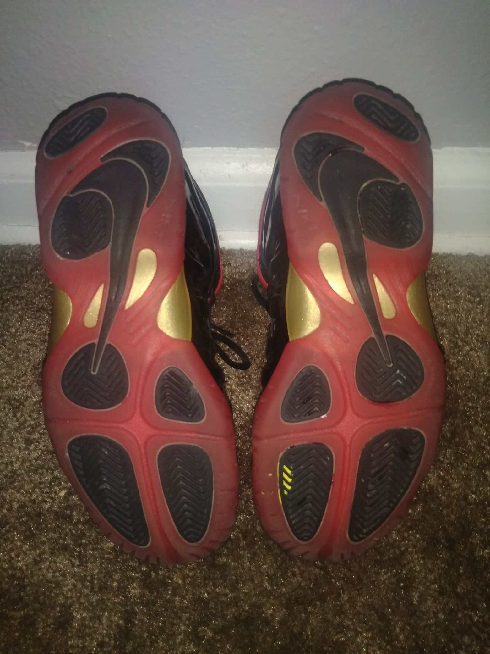 Nike vamposites size 5