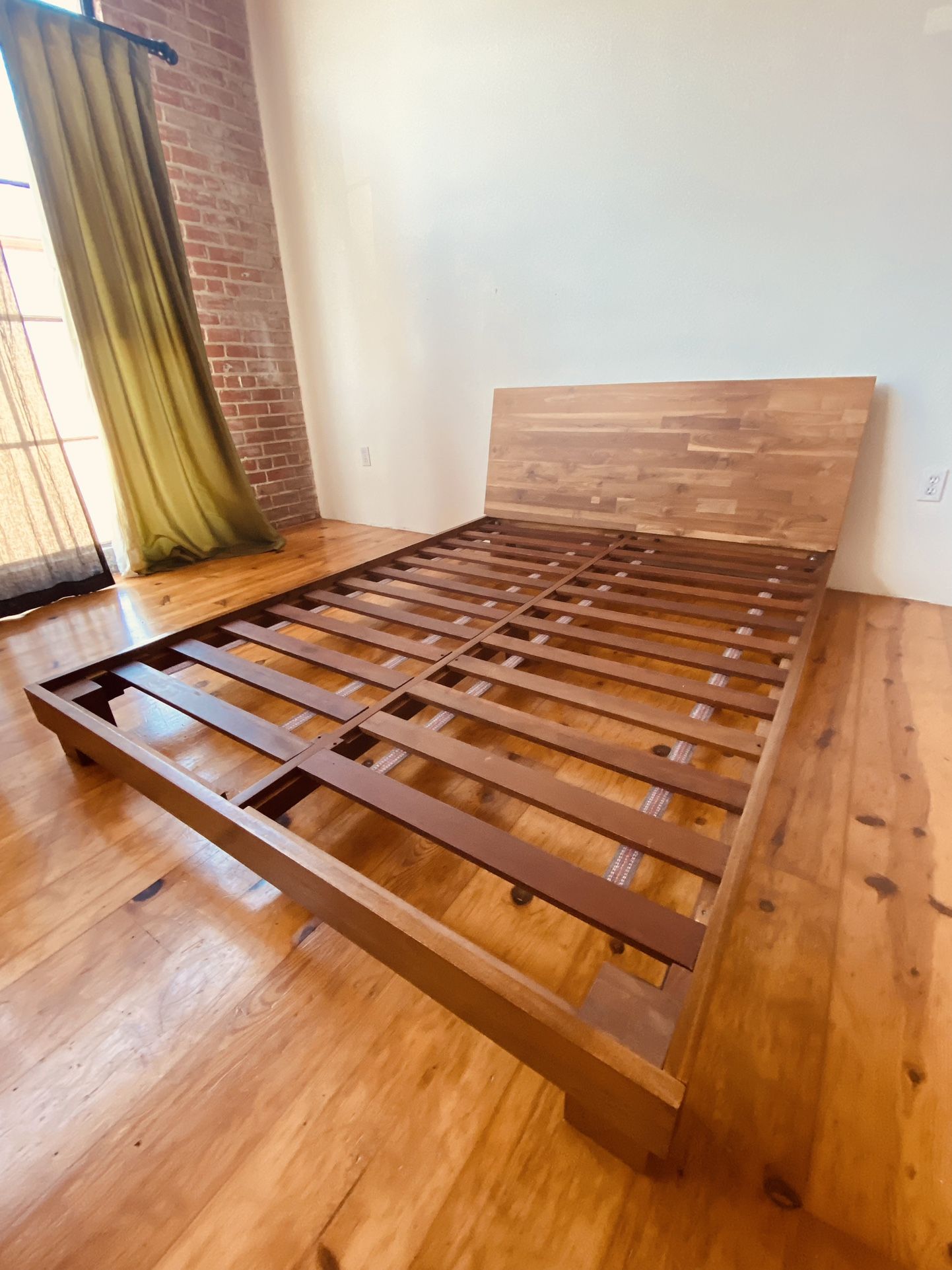 CB2 Queen Dondra teak Wood Bed Frame ( Deliver )