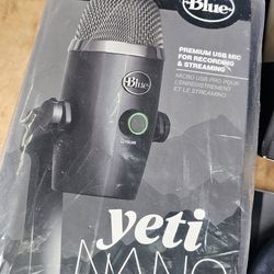 Yeti Nano Microphone 🎤  New with extras best Offer