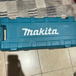 Makita Demolition Hammer 