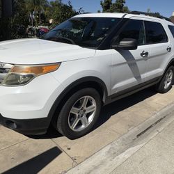 2013 Ford Explorer