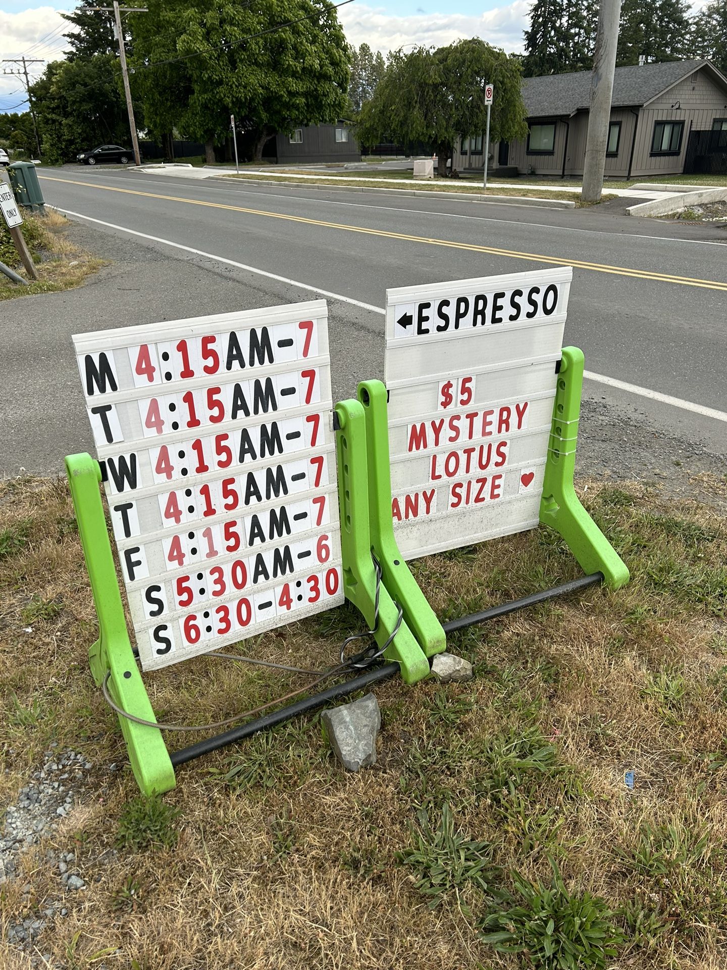 2 Letter Board Signs