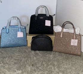 tenemos lindas bolsas de venta todo es 100% original contamos con sistema de apartados 