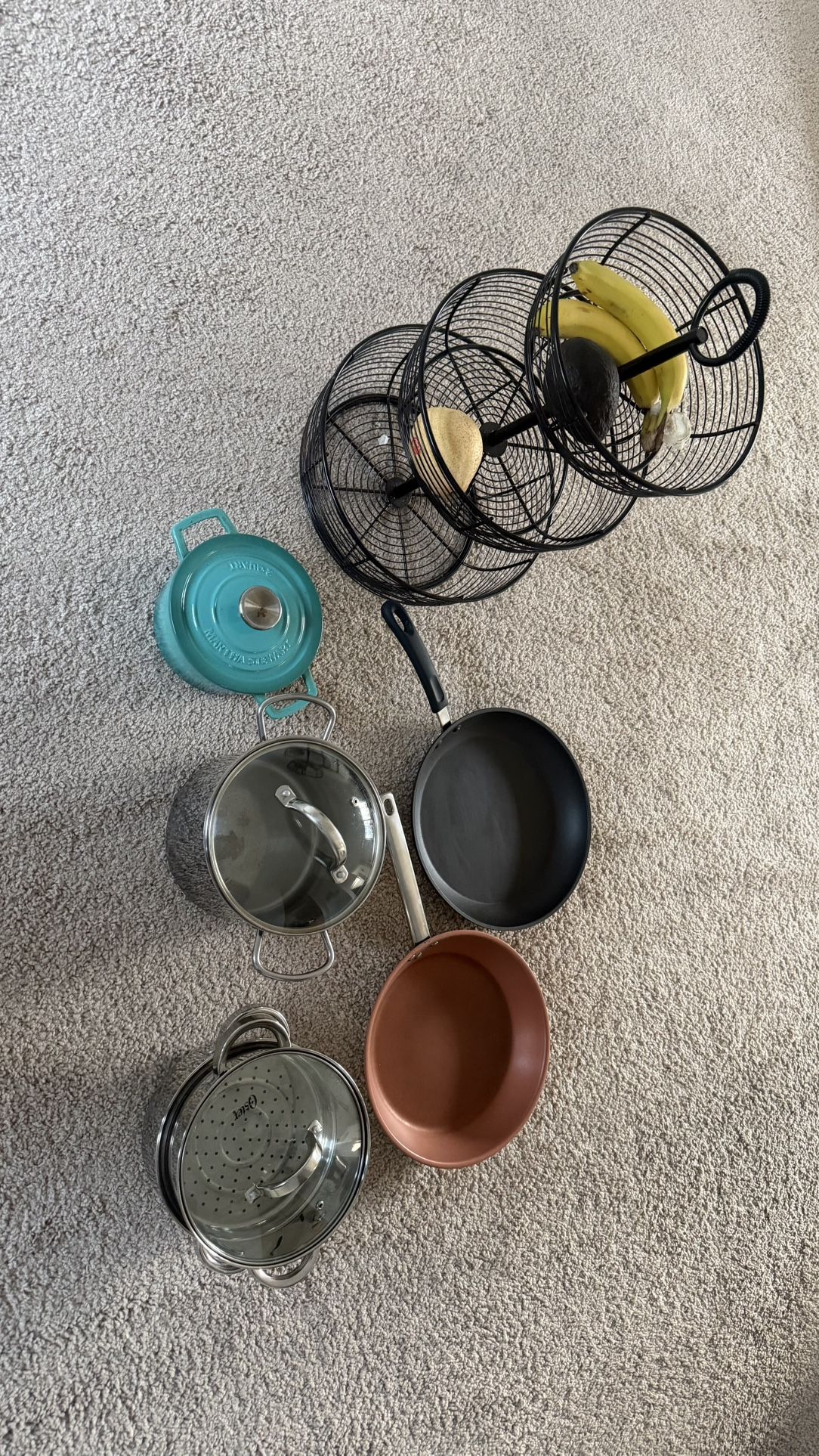 Kitchen Cookware & 3 Tire Fruit Basket