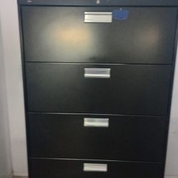 Metal File Cabinet For Letter Or Legal Size 