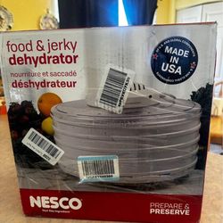 NESCO FD-37 Food Dehydrator, For Snacks, Fruit, Beef Jerky