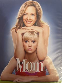 MOM The Complete 1st Season (DVD-2013)