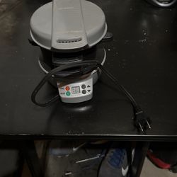 Hamilton Breakfast Sandwich Maker 