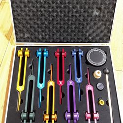 Chakra Tuning Forks Set, 7 Chakra and 1 Soul Purpose Weighted Tuning Forks Set for Healing, Sound Therapy, Chakra Tuning Fork Set with Tuning Fork Act