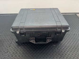 Pelican 1610 Protector Case